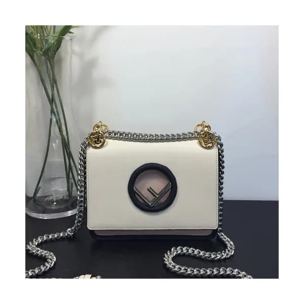 Fendi 2019 Chain Shoulder Bag ,19CM - 펜디 2019 미니 체… - 1