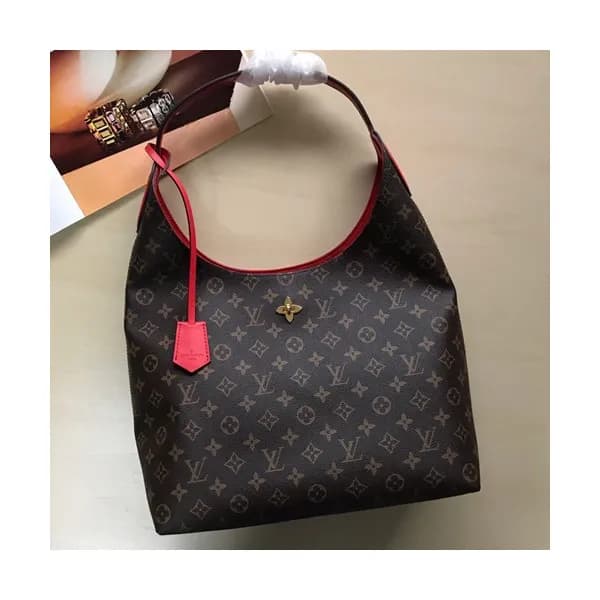 [수납력 GOOD!!]Louis Vuitton 2019 Women Hobo Tote Sho… - 1