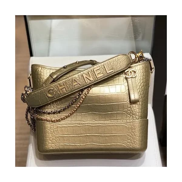 Chanel 2018 Gabrielle Hobo Leather Shoulder Bag ,2… - 1