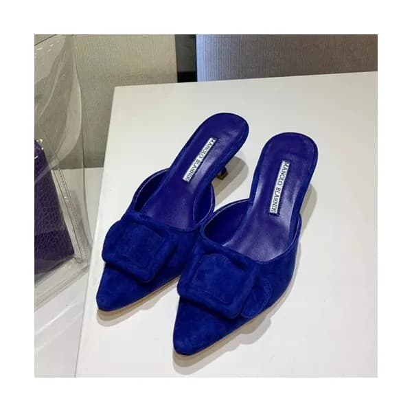 Monolo Blahnik 2019 Ladies Suede Middle Heel Slipp… - 1