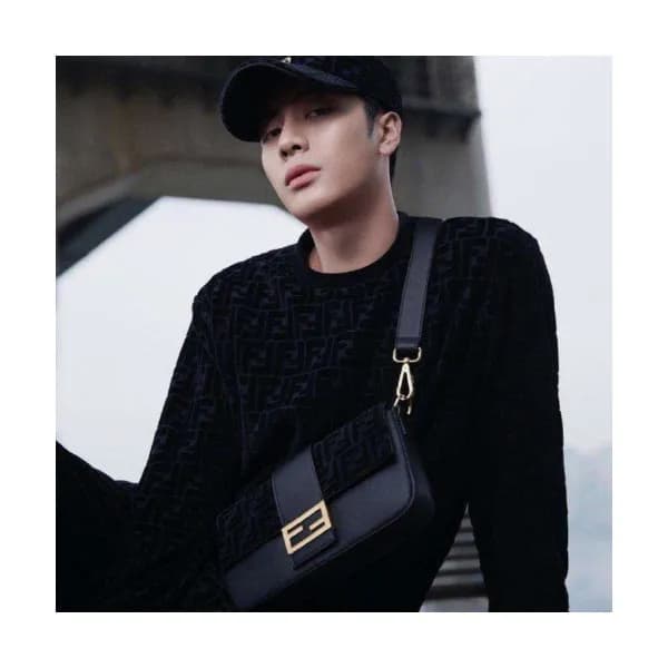 Fendi 2019 Mens Logo Velvet Man-to-man - 펜디 2019 남… - 1