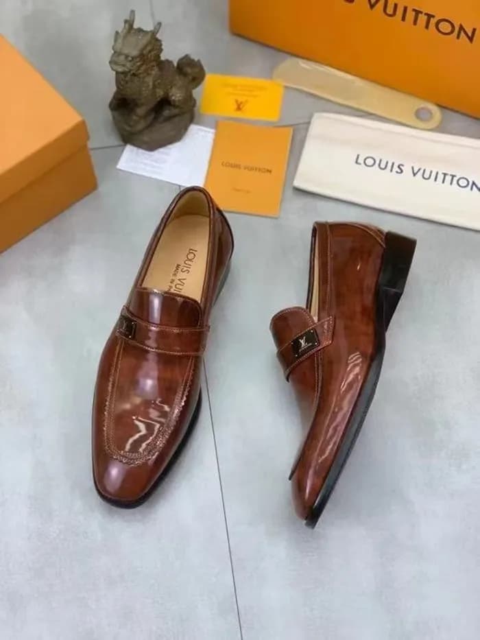 루이비통 남성 모던 카멜 로퍼 - Louis vuitton Mens Camel Loafer… - 1