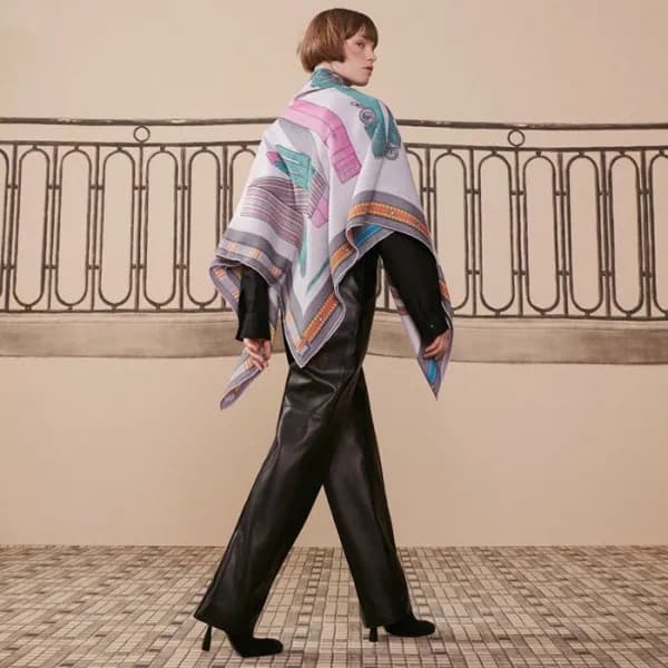 에르메스 여성 실크 스카프 - Hermes Womens Silk Scarf - acc262… - 1