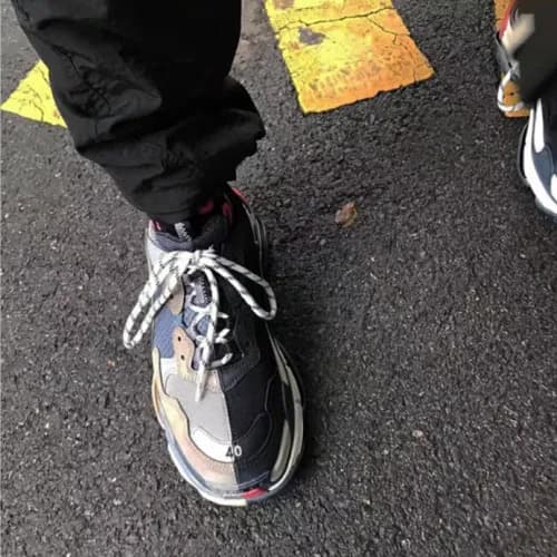 Balenciaga 2018 Triple'S Sneakers Bicolour Gra… - 1