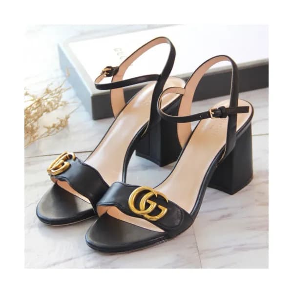 Gucci 2019 Ladies GG Metal Logo Leather Sandal - 구… - 1