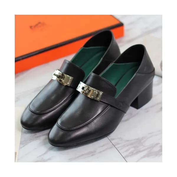 Hermes 2019 Ladies Kelly Buckle Leather Loafer - 에… - 1