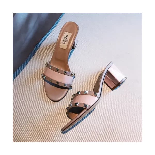 Valentino 2019 Womens Garavani RockStud Middle-hee… - 1
