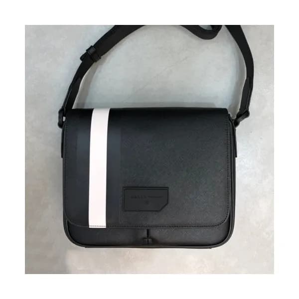 Bally 2019 Leather Shoulder Bag,26cm - 발리 2019 레더… - 1