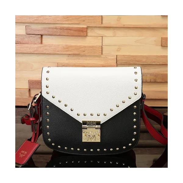 MCM 2019 Leather Shoulder Bag,21cm - 엠씨엠 2019 여성용 … - 1