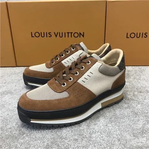 Louis Vuitton 2020 Men's Leather Sneakers - 루이… - 1
