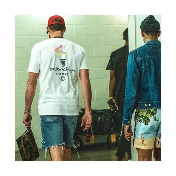 Balenciaga Mm/Wm Logo Cotton Short Sleeved Tshirt… - 1