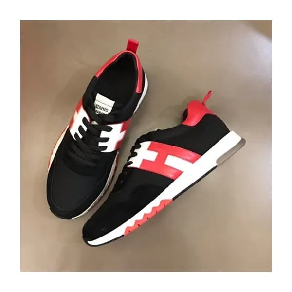에르메스 남성 클래식 블랙 스니커즈 - Mens Black Sneakers - her085… - 1