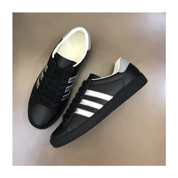 구찌 남성 클래식 블랙 스니커즈- Mens Black Sneakers - guc05133X - 1