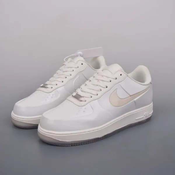 나이키 남/녀 화이트 스니커즈 - Nike Air Force Unisex White Sne… - 1