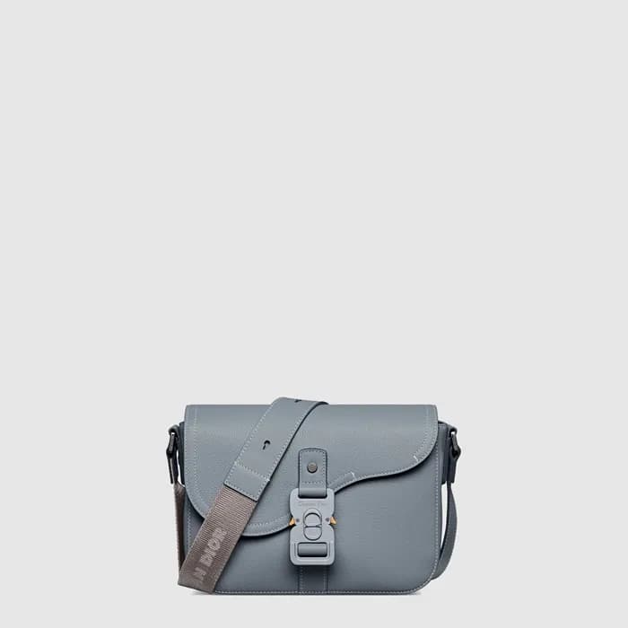 디올 남성 새들 스몰 플랩 스트랩백 - Dior Mens Saddle Small Flap … - 1