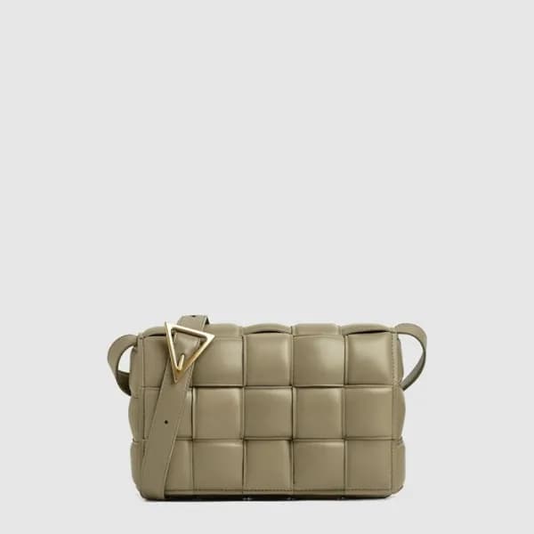 보테가 베네타 남/녀 패디드 카세트 - Bottega veneta Unisex Padded… - 1