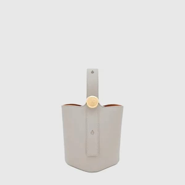 로에베 여성 미니 페블 버킷 백 - Loewe Womens Mini Pebble Bucke… - 1