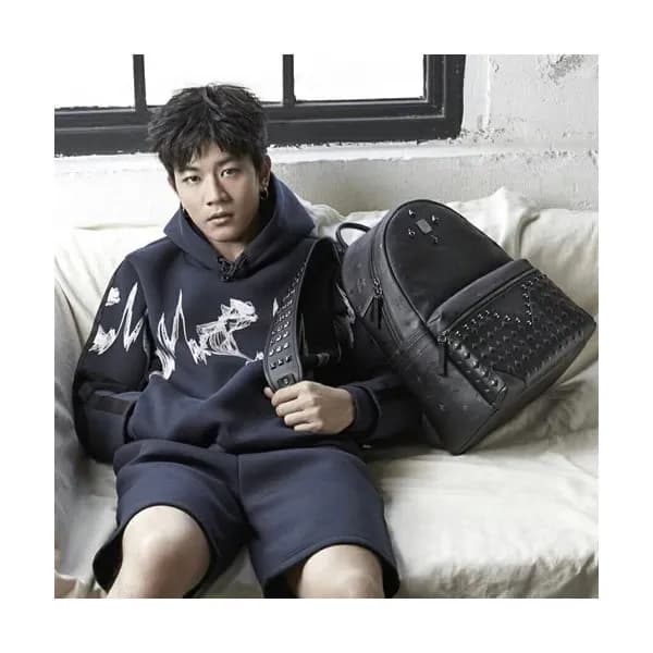 MCM Canvas Back Pack,26/34cm - 엠씨엠 캔버스 남여공용 백팩 MCM… - 1