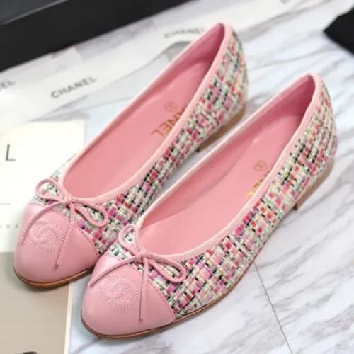 Chanel 2018 Ladies Classic CC Logo Ribbon Tweed Ba… - 1