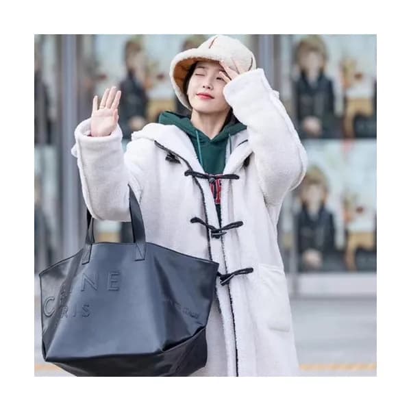 Celine Leather Tote Shoulder Shopper Bag,35CM - 셀린… - 1