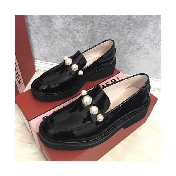 Roger Vivier 2019 Ladies Leather Loafer - 로저비비에 20… - 1
