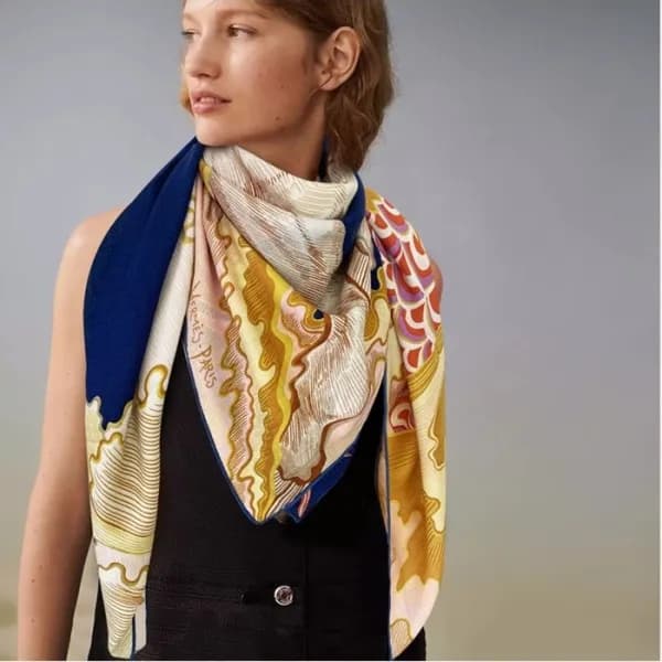 에르메스 여성 네이비 스카프 - Hermes Womens Navy Scarf - he434… - 1