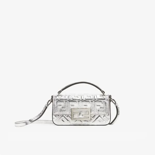 펜디 여성 실버 바게트 백 - Fendi Womens Baguette Bag - feb17… - 1