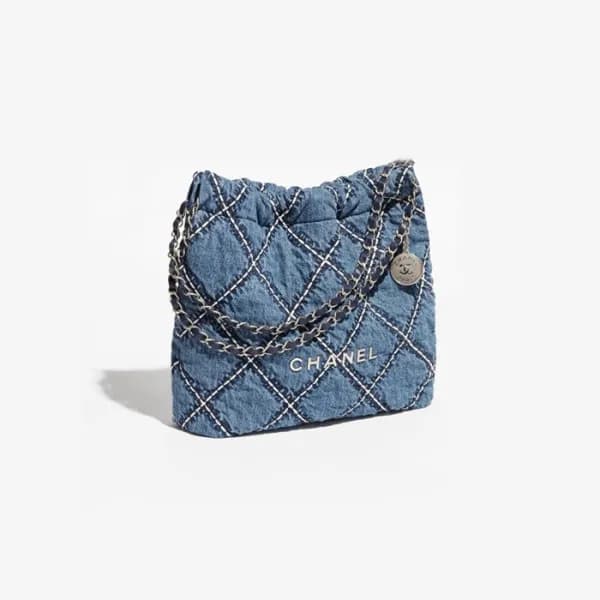 샤넬 여성 24p 블루 22백 - Chanel Womens Blue 22 Bag - chb… - 1
