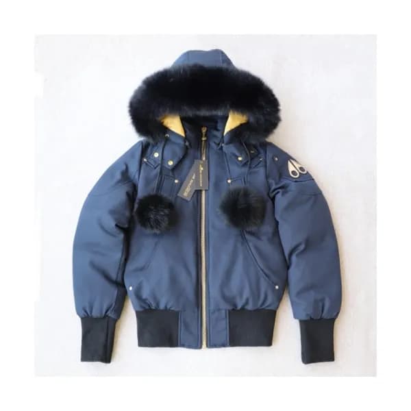 [매장판] Moose Knuckle 2019 Womens Logo Down Short Ja… - 1