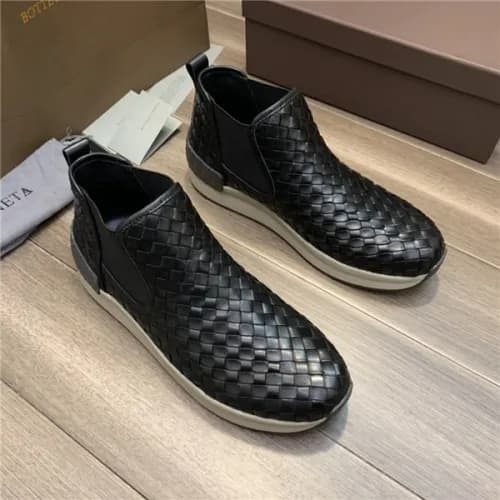 Bottega Veneta 2020 Men's Leather Sneakers - 보… - 1
