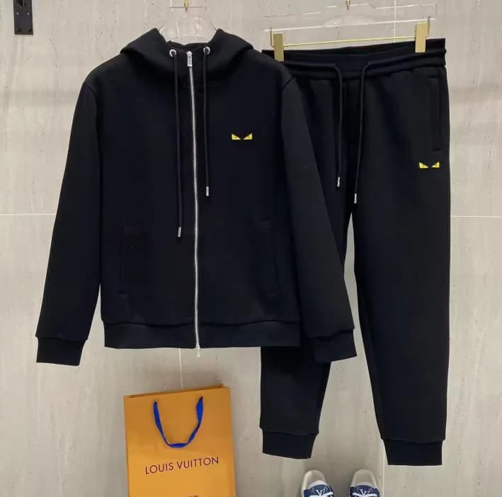 [펜디]Fendi 2023 Mens Patch Logo Training Down Cloth… - 1