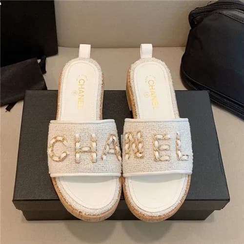 Chanel 2021 Women's Embroidery Slipper,CHAS062… - 1