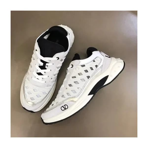 발렌티노 남/녀 VLogo 화이트 스니커즈 - Unisex White Sneakers - … - 1