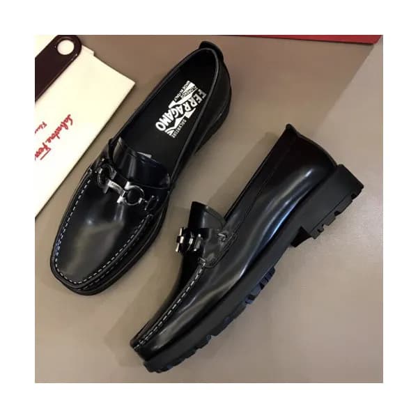 FERRAGAMO 2018 MENS U-TIP LEATHER LOAFER - 페레가모 남… - 1
