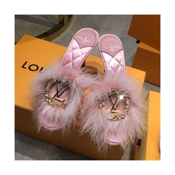 Louis Vuitton 2019 Womens Madeleine Strass Initial… - 1