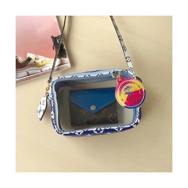Louis Vuitton 2019 PVC Beach Pouch Shouder Bag,16.…