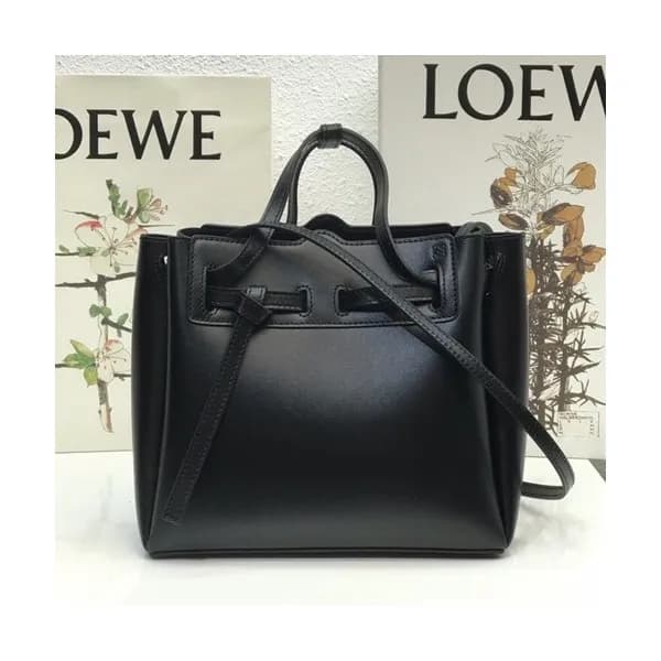 Loewe 2019 Lazo Tote Shoulder Bag, 22CM - 로에베 2019… - 1