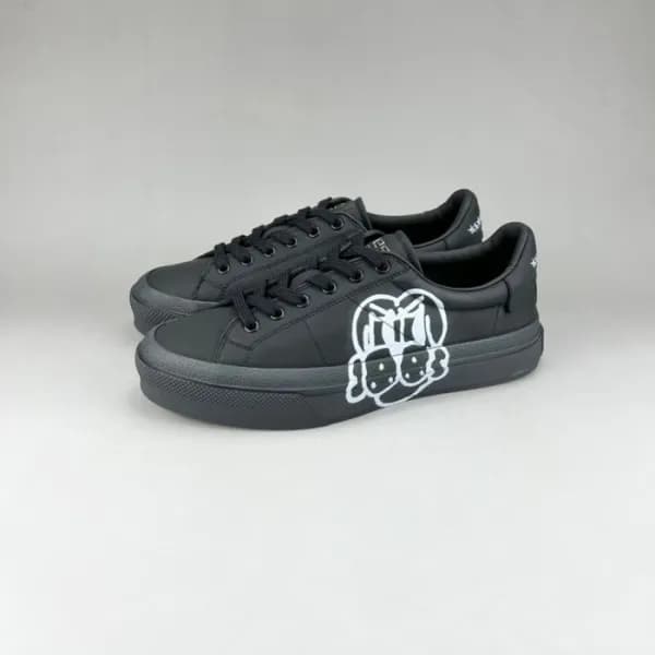 지방시 남/녀 클래식 블랙 스니커즈 - Unisex Black Sneakers - giv0… - 1