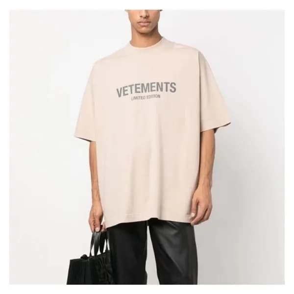 베트멍 남/녀 트렌디 베이지 반팔티 - Vetements Unisex Beige Tshir… - 1