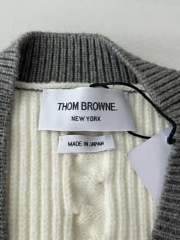 Thom Browne 톰브라운 남성 브이넥 가디건 - Thom Browne Mens V-neck Cardigan… 검수 사진 5