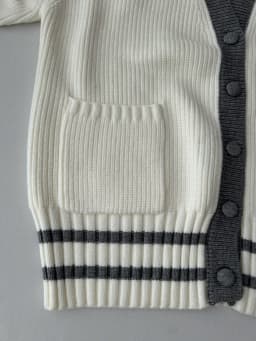 Thom Browne 톰브라운 남성 브이넥 가디건 - Thom Browne Mens V-neck Cardigan… 검수 사진 7