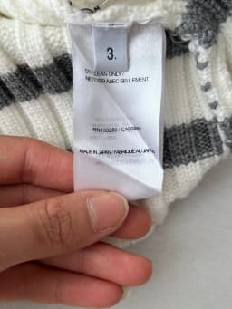 Thom Browne 톰브라운 남성 브이넥 가디건 - Thom Browne Mens V-neck Cardigan… 검수 사진 15
