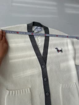 Thom Browne 톰브라운 남성 브이넥 가디건 - Thom Browne Mens V-neck Cardigan… 검수 사진 16