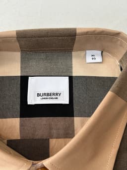 Burberry [버버리]Burberry 2025 Mens Vintage Basic Tshirts - 버버… 검수 사진 4