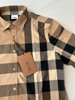 Burberry [버버리]Burberry 2025 Mens Vintage Basic Tshirts - 버버… 검수 사진 5