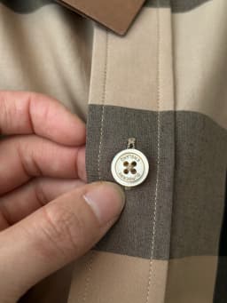 Burberry [버버리]Burberry 2025 Mens Vintage Basic Tshirts - 버버… 검수 사진 12