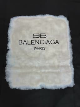 Balenciaga 발렌시아가 남성 라운드 반팔 티셔츠 - Balenciaga Mens Round Tshirt… 검수 사진 15