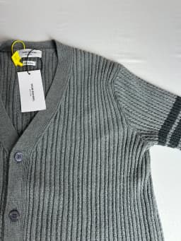 Thom Browne 톰브라운 남성 브이넥 가디건 - Thom Browne Mens V-neck Cardigan… 검수 사진 4