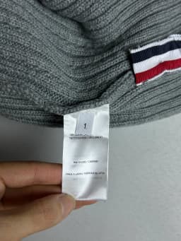 Thom Browne 톰브라운 남성 브이넥 가디건 - Thom Browne Mens V-neck Cardigan… 검수 사진 8