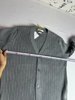 Thom Browne 톰브라운 남성 브이넥 가디건 - Thom Browne Mens V-neck Cardigan… 검수 사진 15